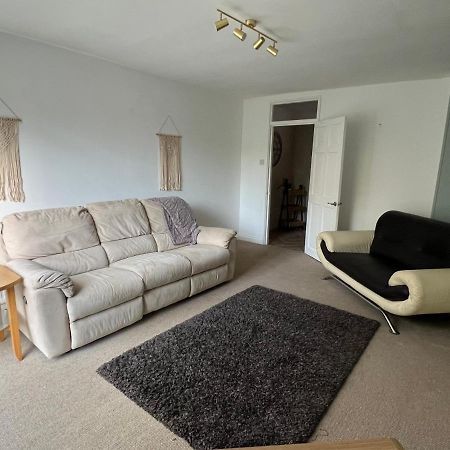 Modern And Spacious 3 Bedroom House Leicester Exterior photo